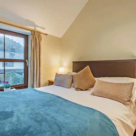 2 Bed In Penrith Oc-sz012 *