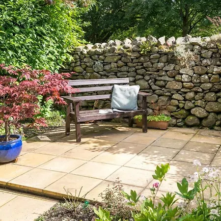 2 Bed In Penrith Oc-sz012